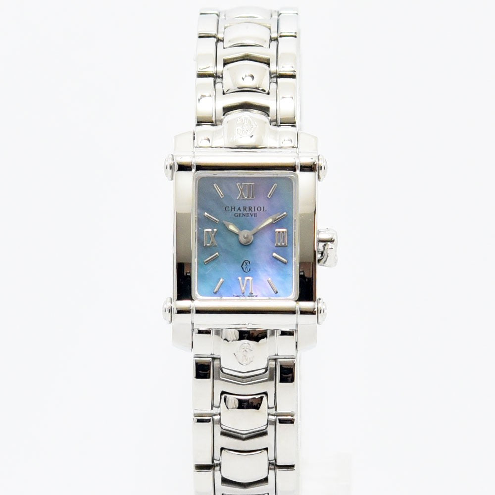 VINTAGE WATCHES FASHIONのシャリオール コロンブス レディース腕時計。マザーオブパールの文字盤とステンレススチール製レクタンギュラーケースが輝くエレガントなデザイン。