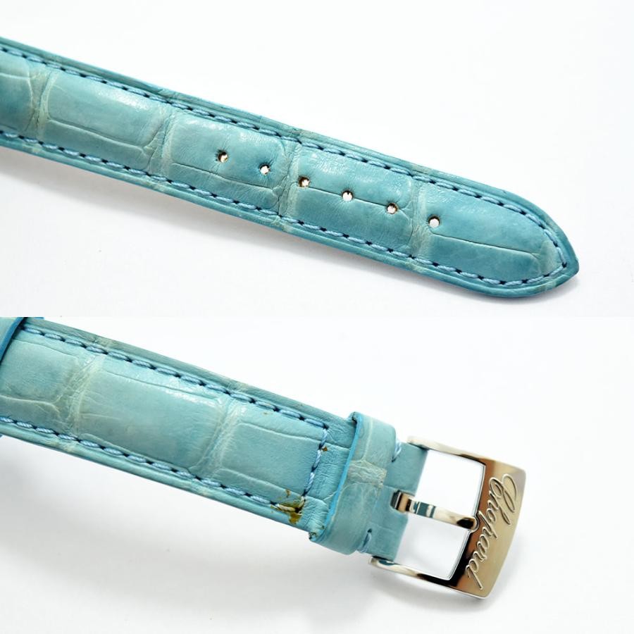 VINTAGE WATCHES FASHION ショパール ハッピーダイヤモンド ウォッチのスカイブルーのクロコダイルエンボスレザーストラップ。調節可能なピン留め。光沢仕上げ。