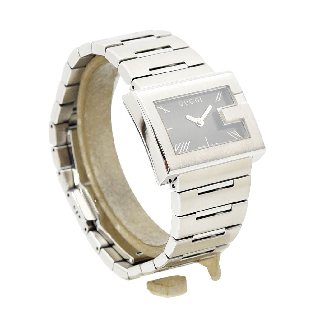 VINTAGE WATCHES FASHIONのGUCCI 100Lレディース腕時計。シルバーのステンレススチール製ブレスレットとブラックのGロゴ文字盤が特徴。