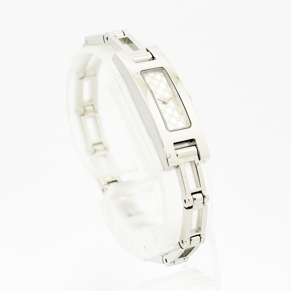 VINTAGE WATCHES FASHIONのGUCCI 3900Lレディース腕時計。GGパターン文字盤のシルバーステンレス製スリムウォッチ