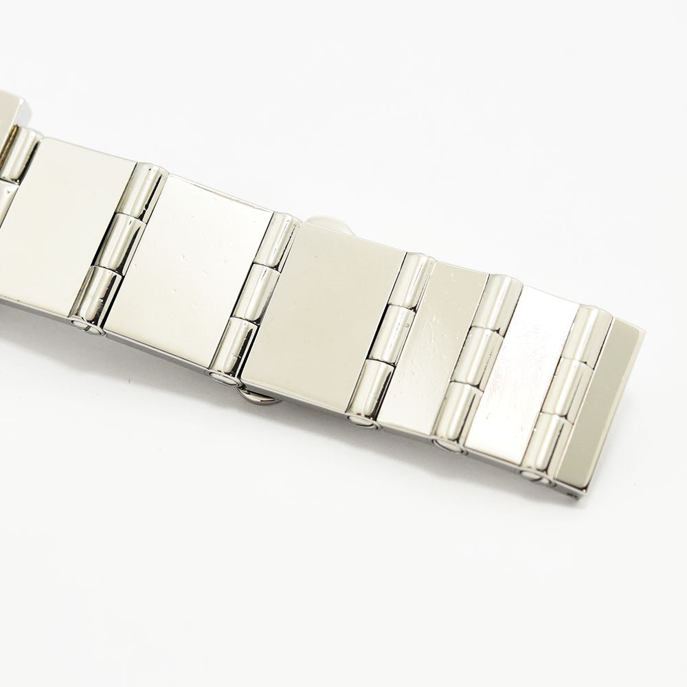 VINTAGE WATCHES FASHIONのGUCCIスクエアフェイスウォッチ用シルバーカラーのステンレススチール製ブレスレット