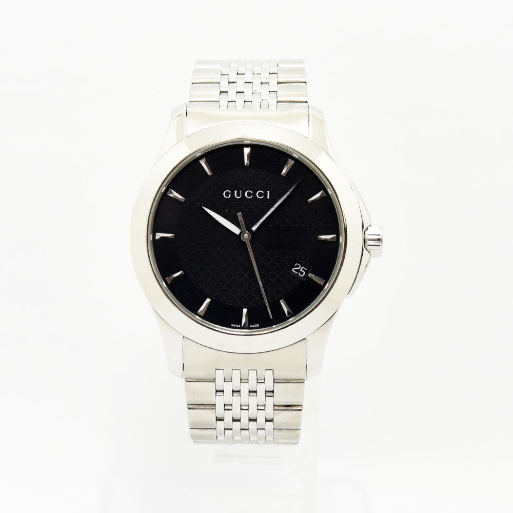 VINTAGE WATCHES FASHIONのGUCCI製ステンレススチール腕時計。ブラックの文字盤とシルバーのブレスレットが特徴的なメンズアナログ時計。