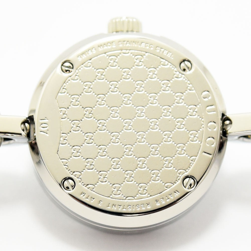 VINTAGE WATCHES FASHIONのGUCCIレディースウォッチの裏蓋。GGロゴが刻印されたステンレススチール製ケース。