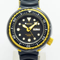 VINTAGE WATCHES FASHIONのSEIKOプロフェッショナル1000mダイバーズウォッチ。ブラックダイヤル、イエローインデックス、ラバーベルト。